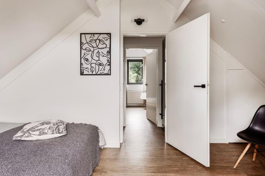 Vakantiehuis Aan Het Water -Incl Laadpaal- Ewijk Buitenkant foto