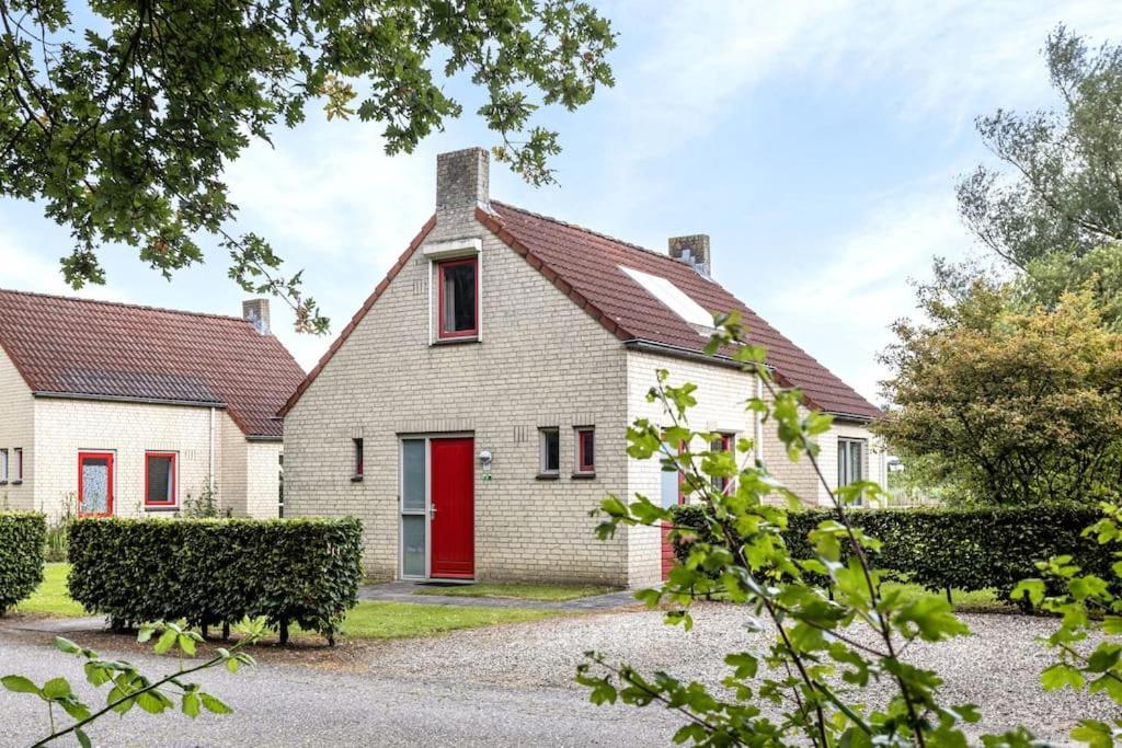 Vakantiehuis Aan Het Water -Incl Laadpaal- Ewijk Buitenkant foto